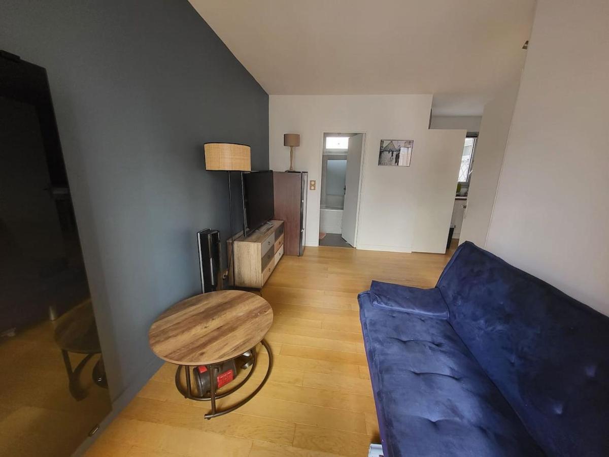Appartamento T2 Rue De Commerce Parigi